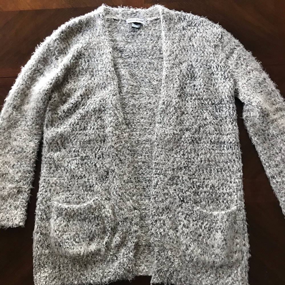 Cozy, long, gray cardigan